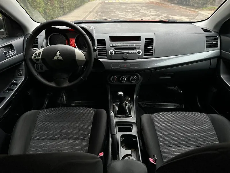 Продаю mitsubishi lancer 2008 г. 1 хозяин мотор 1.5 работает идеально корбка механика, так же без нареканий ! по кузову машина в отличном состоянии, без рыжиков и. тд почти вся в родном окрасе пороги днище целое, заводское пробег 146.000 салон как новый машина вся обслужена, ничего делать не нужно, сел и поехал в машине есть всё для комфортной езды стоят 16 красивые диски цена : 820.000 тел: +7 (949) 559-32-11 +7 (949) 853-09-63 📞 звоните: +7(949)5593211 - фотография - 8