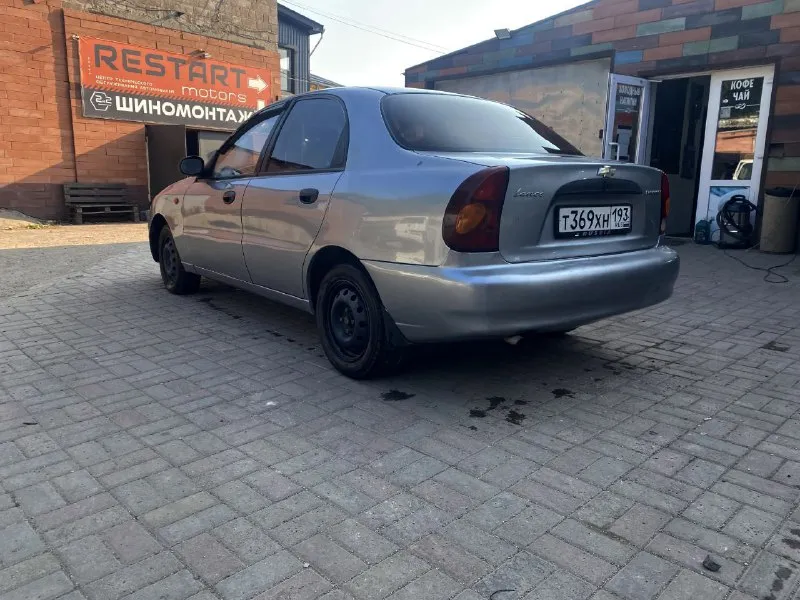 Chevrolet lanos 2007, 1.5 мкпп — надежный «рабочий конь» пробег 230 тыс. км, кузов — без ржавчины, в отличном состоянии. двигатель и все агрегаты — как часы: не дымит, не троит, сел и поехал. свежий ремонт: новый бензонасос, форсунки, катушка зажигания. в такси не работал, салон не затертый. 📍 макеевка цена: 230 000 ₽ — небольшой торг уместен. только звонки, сообщения не читаю +79499440434 - фотография - 4
