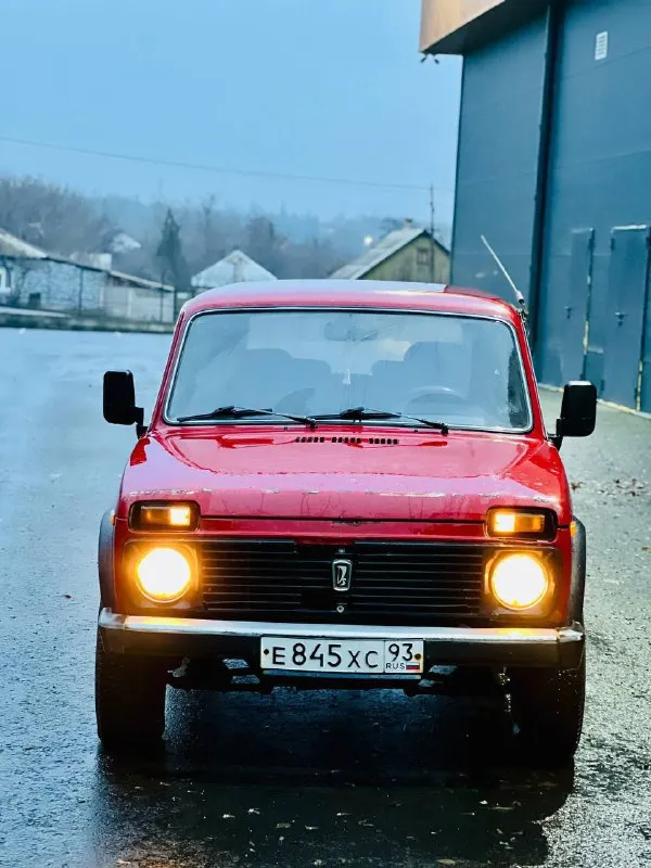 Продам ваз 2121 нива цена 255 000 р торг газ - бензин, газ работает отлично мосты раздатка все работ... - фотография