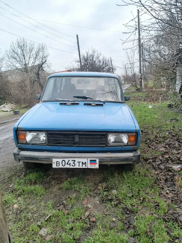 Продам ваз 2104 1991 год немного гнелая на временных намеров днр на ходу и без акумулятора цена 20.000р и торг номер +79495183863 телеграм @kocmr228 находится кировский район старомихайловка 📞 звоните: +7(949)5183863 - фотография - 4