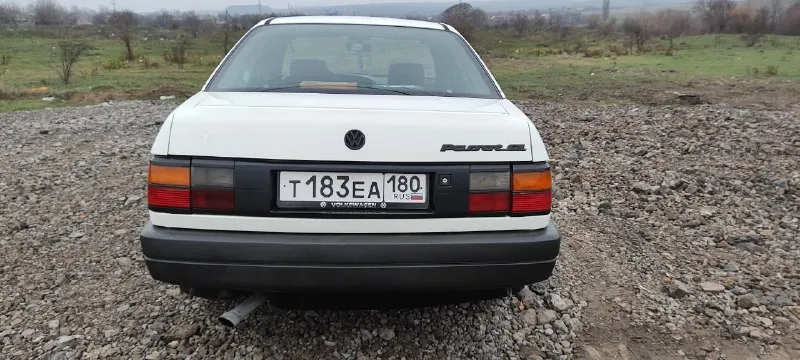 Г. енакиево, volkswagen в3 в идеальном состоянии 1.6 турбо последние 12 лет в одной семье, обслужен полностью, лето на родных фирменных дисках, машина на зимней резине, ящик новых запчастей в придачу, рыжиков вмятин царапин нет, низа дверей в заводском герметике огромный багажник и много места в салоне, салон в идеальном состоянии. 270 тыс. руб. +79494084990 📲 tg: сергей пахомов 📞 звоните: +7(949)4084990 - фотография - 6