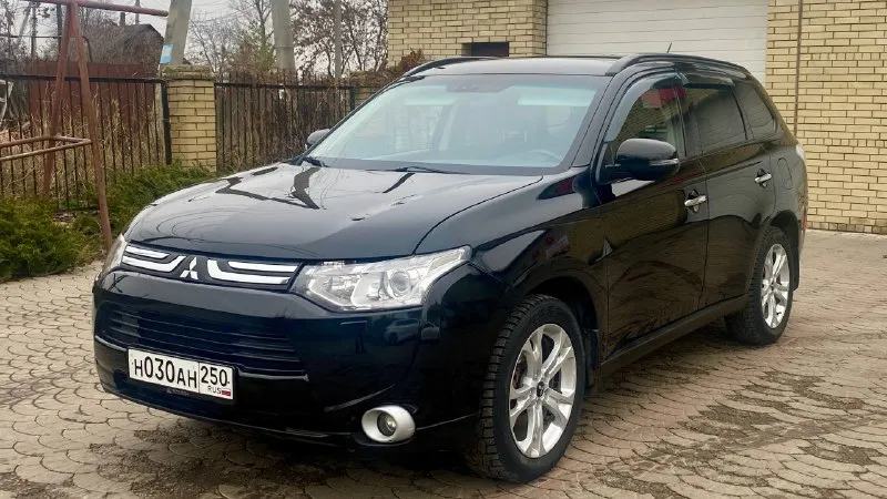 🔥🔥🔥🔥🔥🔥 🚘mitsubishi outlander 3 в комплектации instyle! ✅год выпуска 2013,в эксплуатации с 2014! 🔥птс оригинал! 🔥два ключа и сервисные книги! ✅без дтп! ✅полный привод! - фотография - 2