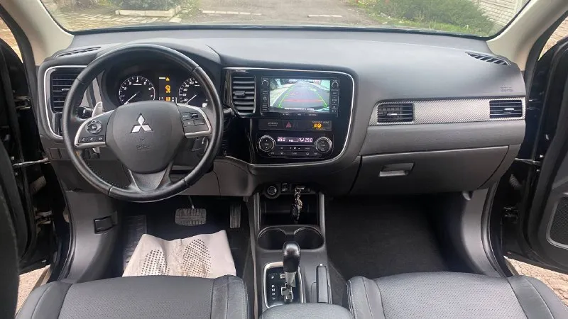 🔥🔥🔥🔥🔥🔥 🚘mitsubishi outlander 3 в комплектации instyle! ✅год выпуска 2013,в эксплуатации с 2014! 🔥птс оригинал! 🔥два ключа и сервисные книги! ✅без дтп! ✅полный привод! - фотография - 8