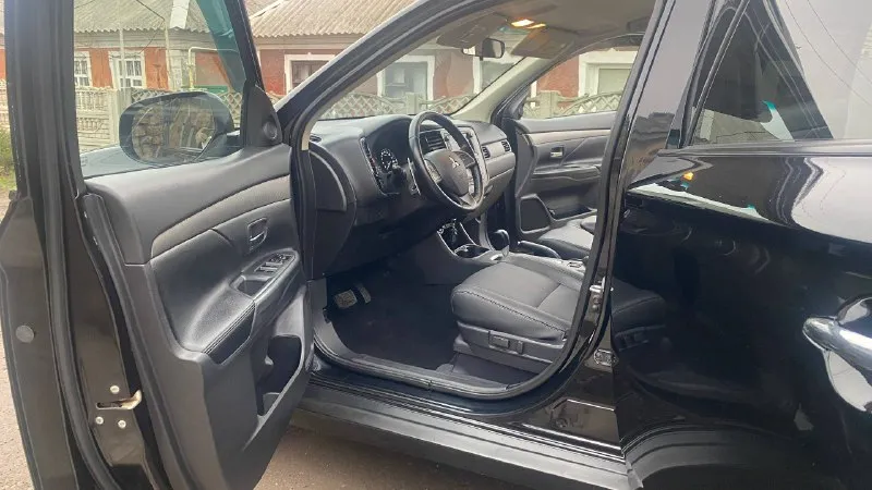 🔥🔥🔥🔥🔥🔥 🚘mitsubishi outlander 3 в комплектации instyle! ✅год выпуска 2013,в эксплуатации с 2014! 🔥птс оригинал! 🔥два ключа и сервисные книги! ✅без дтп! ✅полный привод! - фотография - 9