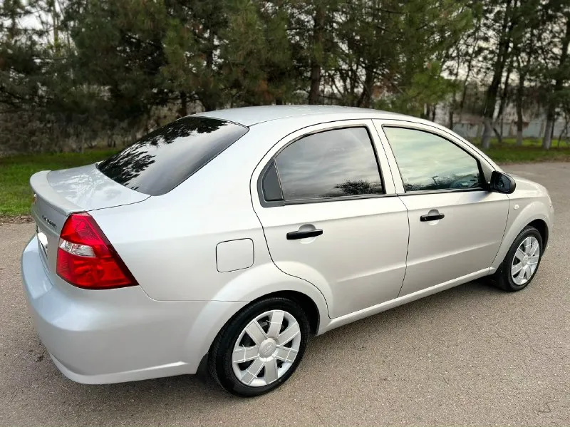 Продам chevrolet aveo в состоянии близко к новому автомобилю! не бита. не крашена. в родной краске!... - фотография