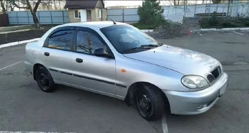 Продам ланос поляк 1.5 257000км машина в хорошем состоянии. денег не жалел! собственник, учет рф комплектация se ‌гур, кондиционер, передние стеклоподъёмники, доводчики стёкол, установлено вписано в техпаспорт, два ключа, сигнализация с двусторонней связью и автозапуском ( автозапуск работает) 2 din магнитола, хорошая резина. были заменены комплекс грм ремень ролик помпа, также замена корзина и диск сцепления (hola) масло в коробке и двигателе, новый радиатор, радиатор отопителя, газовый редуктор, ремень/ролик кондиционера (кондиционер работает отлично), ремень генератора, трапеция дворников. машина в хорошем состоянии, в общем сел и поехал. цена 330 000 ном. феникс 79490976613 донецк 📲 tg: @c_sektor 📞 звоните: +7(949)0976613 - фотография - 2