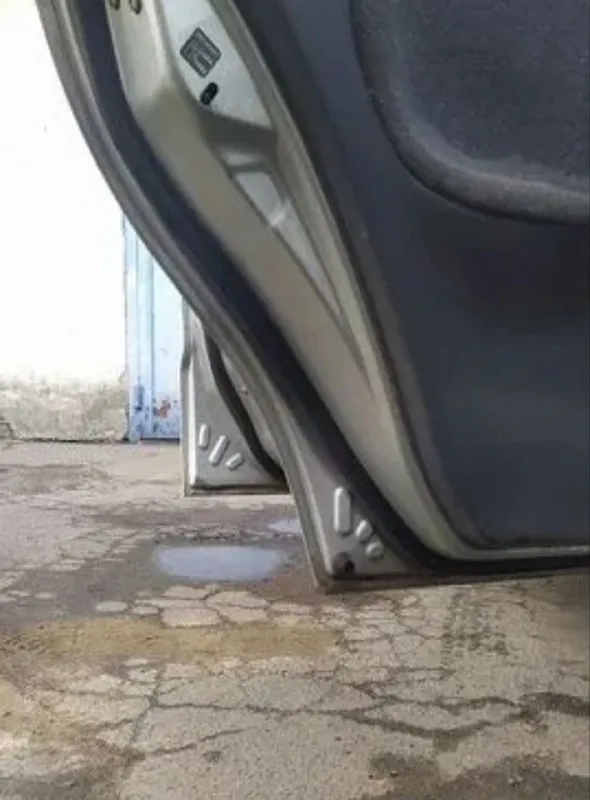 Продам ланос поляк 1.5 257000км машина в хорошем состоянии. денег не жалел! собственник, учет рф комплектация se ‌гур, кондиционер, передние стеклоподъёмники, доводчики стёкол, установлено вписано в техпаспорт, два ключа, сигнализация с двусторонней связью и автозапуском ( автозапуск работает) 2 din магнитола, хорошая резина. были заменены комплекс грм ремень ролик помпа, также замена корзина и диск сцепления (hola) масло в коробке и двигателе, новый радиатор, радиатор отопителя, газовый редуктор, ремень/ролик кондиционера (кондиционер работает отлично), ремень генератора, трапеция дворников. машина в хорошем состоянии, в общем сел и поехал. цена 330 000 ном. феникс 79490976613 донецк 📲 tg: @c_sektor 📞 звоните: +7(949)0976613 - фотография - 6