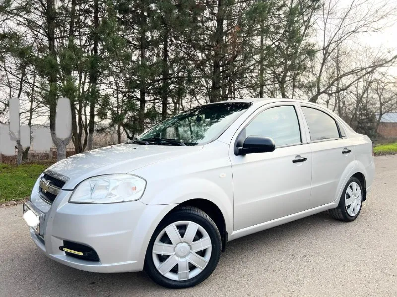 Chevrolet aveo не бита. не крашена. в родной краске! куплена в 2009 году в автосалоне. родной подтве... - фотография