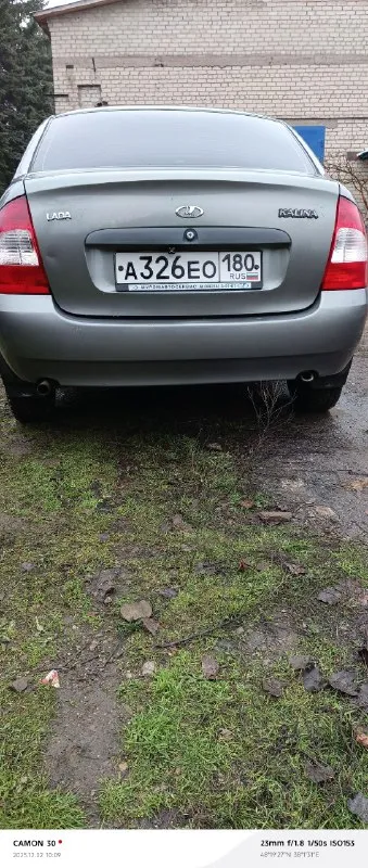 Продам ваз калина седан. 2007г. в.1.6л 8кл. пробег 245т. км. состояние нормальное для своих лет, дно, пороги нормально ничего не надо делать. салон на 4. по двс, кпп, всё ровно, ходовая тоже в порядке. резина зима, летние в придачу на литьё. с доками все нормально, я хозяин. реальному покупателю торг. цена 270000. телефон+79493541809. телеграм, мах. на этом номере. горловка. владимир 📞 звоните: +7(949)3541809 - фотография - 4