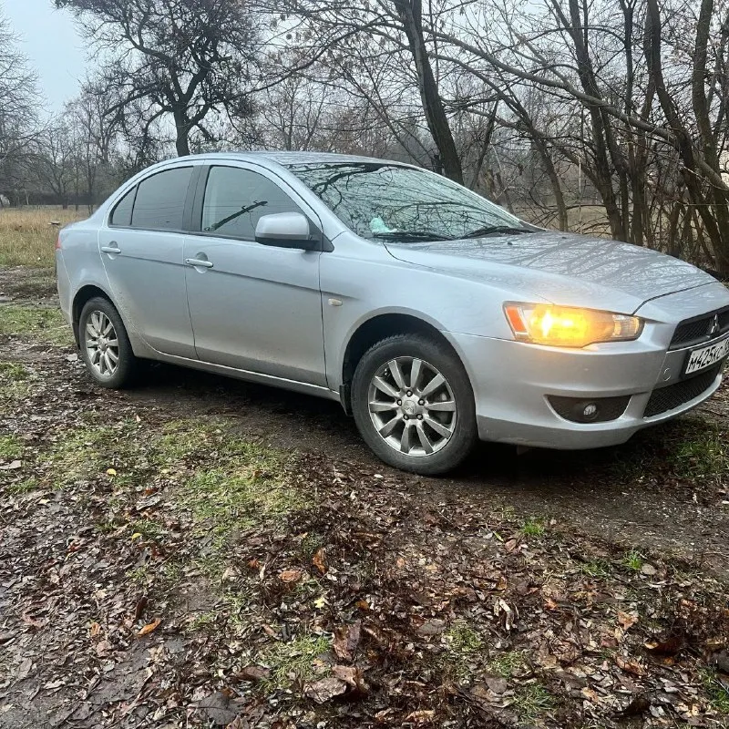 Продам mitsubishi lancer x 2008г мкпп 1.5 автомобиль в отличном состоянии оригинальный пробег 211000... - фотография