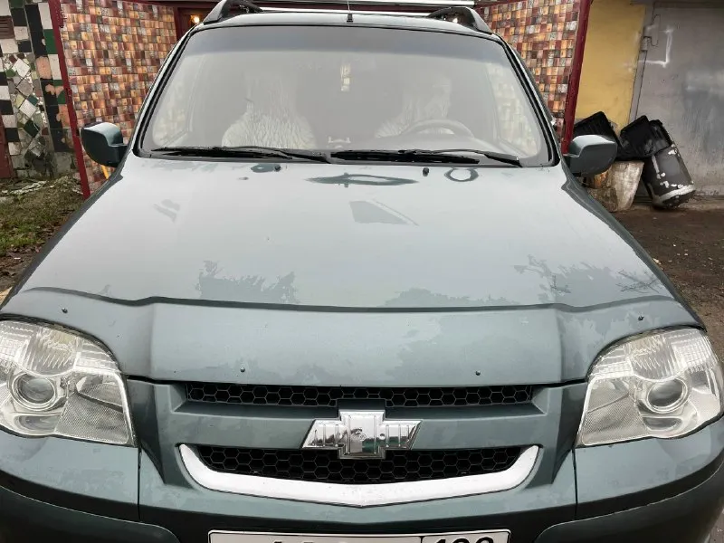 Chevrolet нива 2010г. в. двигатель 1.7 пробег 176 000 собственник. цена 560 000 +7 949 483 47 50 авт... - фотография