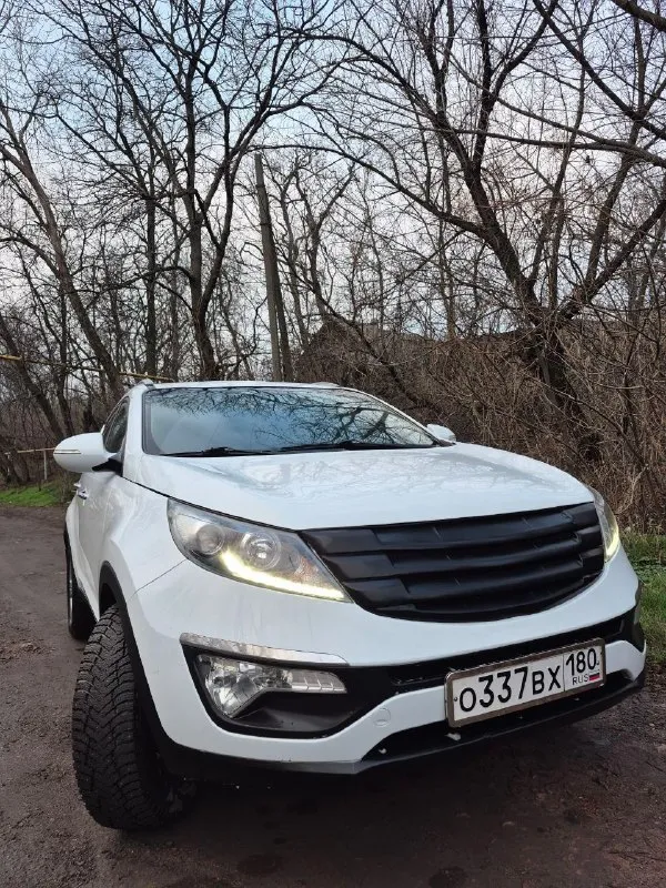 Продам киа спортейдж3,2012г. В. ,150л. С. ,автомат, белый, пробег 227000км не смотанный, .салон идеал, чистый опрятный ухоженный, все жидкости поменяны на новые, масла в коробке и в двигателе новое, катализатор полностью вырезан, стоит новая выхлопная система, много чего поменяно на новое, имеются чеки, колеса уже на зимней шипованной резине, авто полностью обслужено и сделано и готово к дальнейшей эксплуатации без вложений, номера180, смотрится очень красиво, цена 1300 000₽, тел:+79493963909
Г. Торез - фотография - 1