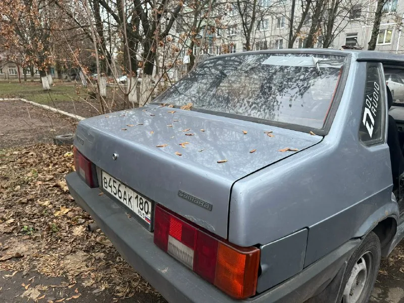 Продам 99 2008года без права продажи! связь с хозяином есть. на ходу, но есть куда приложить руки! есть газ двигатель работает без нареканий, коробка не выбивает. пороги целые в машине хорошая музыка магнитофон prology kraken 8 на 65 сзади 4 овала впереди 2 aктивный саб dl audio машина находится в г. ждановка +79495260315 цена 100тыс 📞 звоните: +7(949)5260315 - фотография - 2