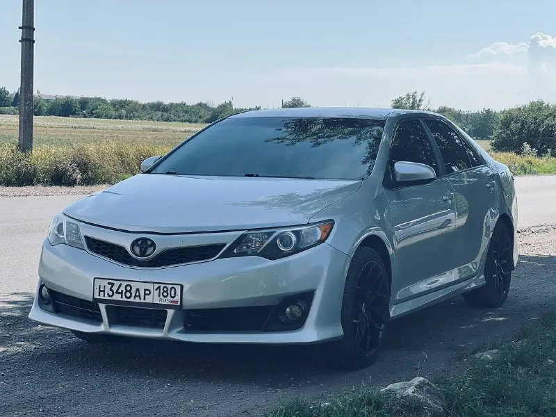 Toyota camry 50 2014, se. продам свой личный автомобиль, во владении 2 года машина имеет вид, отличное состояние. автозапуск, управление с телефона 3 комплекта колес+2 комплекта дисков+заводская магнитола подробности по телефону. +79495348841 цена 1.8🍋 макеевка 📲 tg: слава 📞 звоните: +7(949)5348841 - фотография - 6