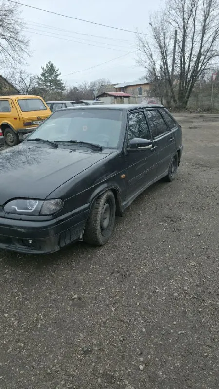 Продам ваз 2114 год:2013 не гнилая едет бодро для восмиклопа стоит выхлоп стоят яркие фары и туманки находится в донецке пролетарский район телефон:+794950738396 на том же номере телеграм цена:370к+торг у копота - фотография - 4