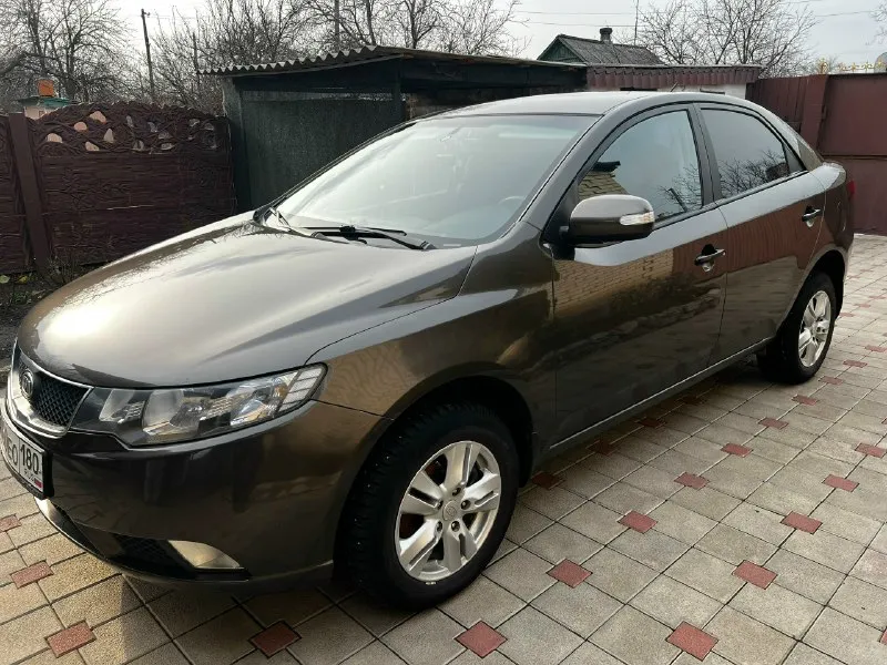Продам kia серато 2 2009 г.270т. Км 1.6 л. С. Мкпп 5 двигатель масло не расходует 5v30 коробка+ход. Часть без нареканий авто без вложений кондиционер рабочий печка греет 4 стекло подъемника +доводчики авто проклеина шумо виброизоляцией сигнализация с обратной связью зад. Парктроники + камера андроид магнитола произведена двух этапная полировка кузова и обработана керамикой переоформление в мрео я владелец для связи+79493139952 телеграмм или макс территориально горловка цена 850т. Руб. Чехлы в подарок
📞 Звоните: +7(949)3139952 - фотография - 4