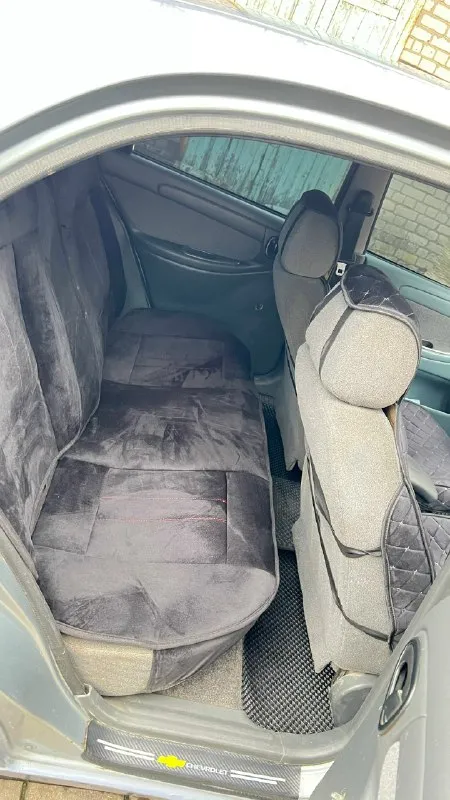 Здравствуйте, продам chevrolet ланос, 2009г состояние авто отличное, вся машина обслужена, не каких вложений не требует завёл и поехал ! кондиционер работает как положено дует холодит ! все жидкости поменяны, масло в двигателе масло в коробке антифриз тормозная жидкость. по ходовой части абсолютно без каких либо нареканий! двигатель работает хорошо, по кузову ржавчины гнилья нет ! салон чистый ухоженный! за время владения не когда не подвела так как обслуживал и ухаживали за машиной ! болле подробно по телефону +79494816190 цена 310000₽ 📞 звоните: +7(949)4816190 - фотография - 8