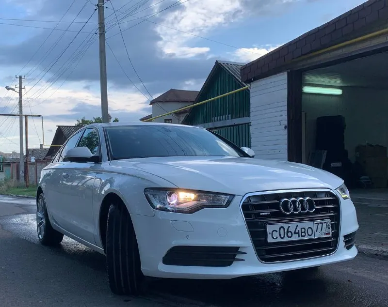 Продам audi a6 c7 3.0tfsi 2013(2014 года выпуска). робот dl501 230.000 пробега. машина в техническом плане полностью идеальном состоянии. мотор гильзонован, цепи все поменяли, все навесное на моторе новое. по коробке, заменено сцепление/маховик, все соленоиды в роботе новые. по ходовке все новое, тормоза новые. скоро поменяю топливный фильтр. короче, в машине сделано всё по технической части. все делалось в «воинской 37», машина только там обслуживается, кому будет интересно расскажу, за пол года больше 1млн вкинуто в техническое состояние, машина, как новая, но по кузову есть косяки(фотки старые). два комплекта диско r19 и r20. на зиму новая резина pirelli scorpions winter(38к скат). лето докатать сезон. цена 1.700.000торг. да, цена большая, но было много приложено усилий, времени и денег. кому будет интересно, могу отправить все что делалось и покупалось(фото). +79493746717. донецк - фотография - 5