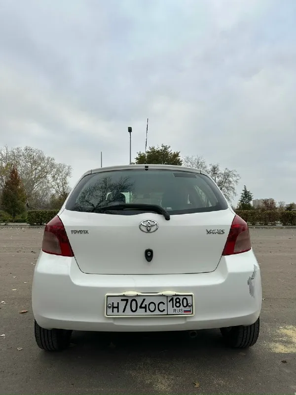 Продаю надежный автомобиль. сборка данного авто японская для арабского рынка. машина была ввезена на территорию рф в 2011 году и эксплуатировалась в южном регионе. собственников по птс 4 (фактически 3). машина с завода идет на классическом 4-х ступенчатом автомате с надежным 1,3 мотором. за машиной следили, все расходники и жидкостя менялись во время. из доработок были установлены би-лед линзы, защита двигателя металическая, андроид магнитола. так же была проведена хим. чистка с полным разбором салона. автомобиль продается с двумя комплектами колес на дисках и двумя комплектами ковриков. цена 720 тыс. руб. торг у капота (обоснованный) приветствуется😊 звоните, отвечу на любые ваши вопросы. машина находится в мариуполе +79493940810 📞 звоните: +7(949)3940810 - фотография - 2