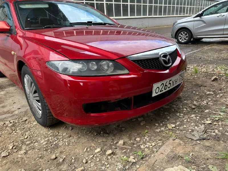 Mazda 6 gg 2.0 бензин машина со мной каждый день почти год. за это время только радовала, не принося серьёзных проблем. теперь подробнее: много чего поменяно по ходовой, электрике. 23 ноября заменены наруж. шрус, перед левый рычаг (был лёгкий люфт шаровой), стойки контракт передние, тормозные колодки передние. это только один день обслуживания. полы на месте, пороги не гнилые. бампер сейчас чёрный китайский. кондиционер так же ремонтировал под себя, так же не работал изначально. магнитола установлена от bmw, заставка переделана на мазду, яндекс навигация отлично работает. сейчас стоит автозвук, могу продать вместе с ним. есть шпатлёвка, разумеется, но в меру. отличный свет на ближний и дальний. сигнализация с автозапуском дорогая и надёжная starline. безумно выручает зимой) не дымит, акпп без проблем, резина зима шип. два ключа. полы поварены, это действительно хороший автомобиль на каждый день! не избавляюсь, на хлам не меняю! третий авто в семье. сейч 📞 звоните: +7(949)3718304 - фотография - 3