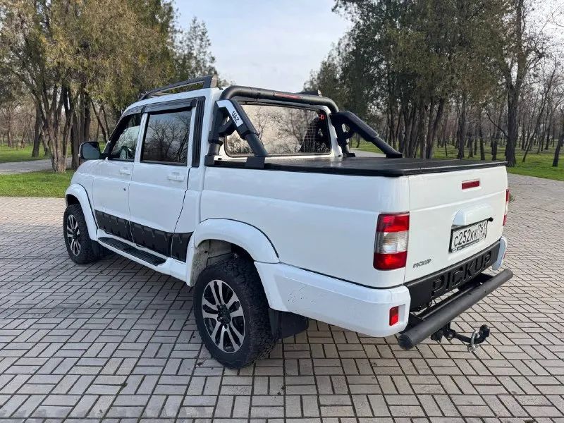 ‼️продам‼️ 🚘марка: уаз patriot pickup ⚙️двигатель 2.7 📦кпп: механика ⛽️вид топлива: газ/бензин 📅год выпуска: 2017 💴цена: 1.000000🍋 рублей 📝описание: состояния отличное! грязевая резина, хорошая музыка планшет, сабвуфер, камера заднего вида, газ…! машина грязи фронта не видела! машина городская! техника в идеале мотор коробка часики мосты в отличном состоянии любые проверки кто ищет машину для себя это именно тот вариант уверен первый покупатель влюбиться сразу с первого взгляда )) всем хороших продаж !!! •кондиционер • эл стекло подъёмники всех дверей •усилитель руля •подогревы сидений • мультимедия usb aux bluetooth сабвуфер •противотуманные фары 📍•город мариуполь 📞 звоните: +7-949-730-93-61 - фотография - 4