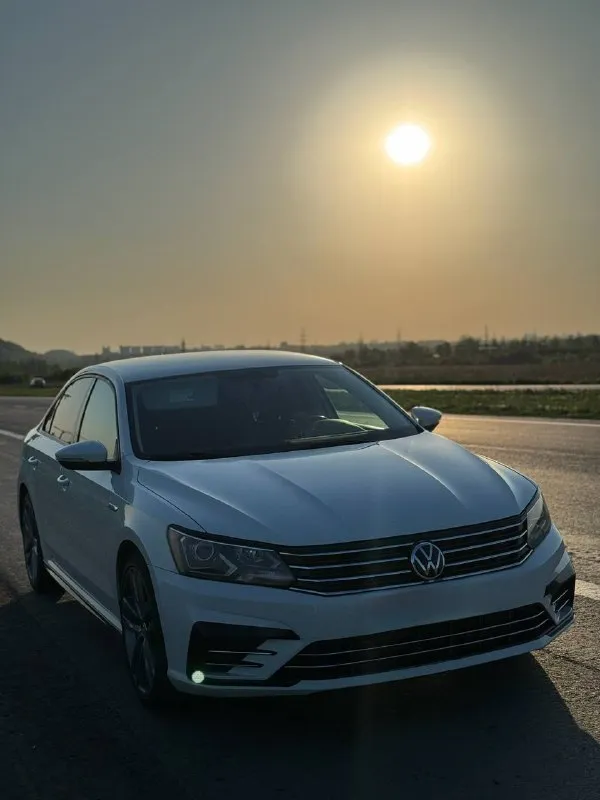 Продам volkswagen passat nms r-line 2018 года пробег автомобиля-108.519км объем двигателя- 2.0 tsi ddsa, 177 л. ( gen3b) работает идеально, без всяких посторонних шумов, без расхода масла! коробка передач- обычный японский 6-ступенчатый автомат ( aisin 09g) переключает плавно, без пинков, без толчков. комплектация: -подрулевые лепестки -2-х зонный климат контроль -слепые зоны -камера заднего вида -адаптивный круиз контроль и т. д все стекла родные! состояние автомобиля идеальное, во владение 2 года. пригонял автомобиль для себя из сша на пробеге 36.000 тыс км!вся безопасность целая, повреждения были минимальные!!! масло в двигателе менял каждые 6-7 тыс км(motul 8100 5w30 x-clean+) так же на пробеге 65.000 поменял свечи (ngk platinum laser) стоит новая летняя резина r19 в подарок отдам комплект зимней резины на штампах r16 переоформление в мрэо, авто на 180 регионе. я собственник. цена-1.980.000 (торг у капота )❗️❗️❗️ дополнительные вопросы по телефону: +79495219479-феникс +79495219479-телеграмм - фотография - 6