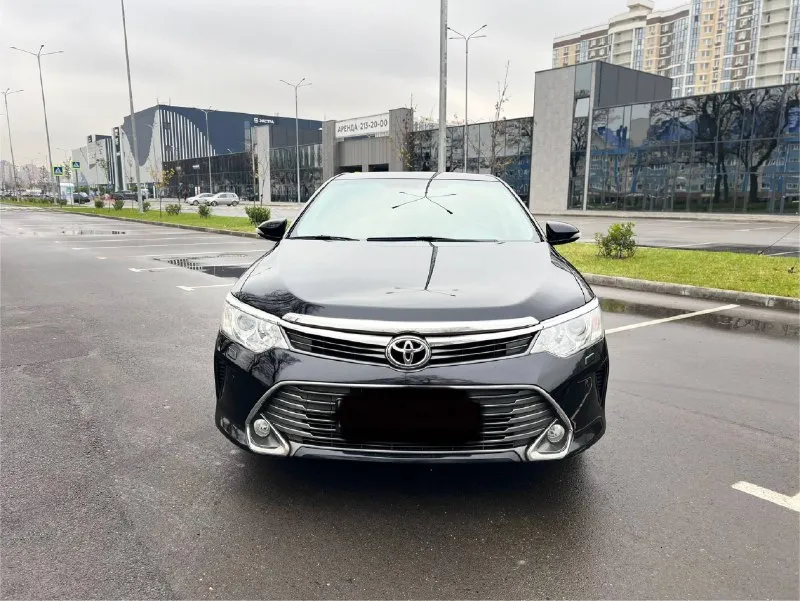 Представляю вашему вниманию эксклюзивный автомобиль для ценителей данной модели toyota camry 2015 года xv55 2.5 объем в идеальном состоянии как технически так и по кузову не одной крашеной детали нету весь кузов в родном окрасе стекло все родные оригинал состояния салона отличное сделано полное то: все масла и фильтра были заменены, заменен ремень привода, были заменены свечи ( оригинал toyota ) сделана керамика всего кузова без дтп, без страховых выплат, без скручено пробега все оригинальные автотека полностью зеленая история автомобиля превосходная по запросу могу отправить много денег и сил было вложила с любовью в этот автомобиль продажа от собственника цена 1.850.000р +79491009661 донецк - фотография - 3