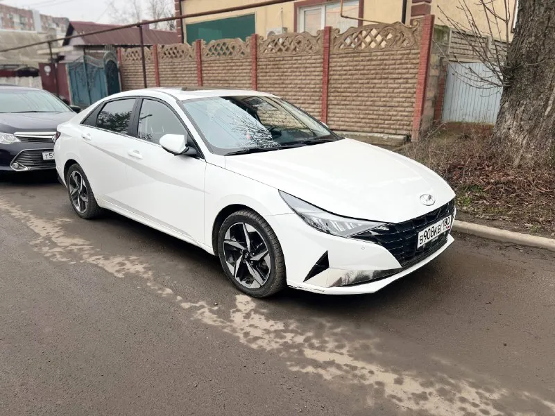 Elantra 2021г 1.5 объем состояния идеальное можно сказать полностью обслуженная оригинальный пробег 76т 1 хоз без дтп зеленая автотека цена: 1.700.000р осмотр донецк +79491009661 - фотография - 2