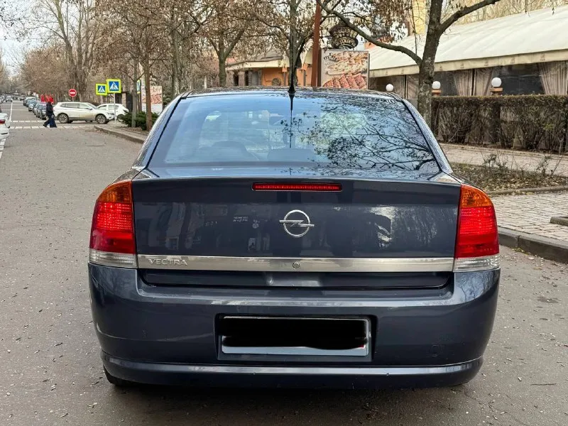 Продам опель вектра ц! в хорошем состояние! 2008 года! без вложений! пробег 188.000 км! дно пороги отлично! по кузову как на фото! двигатель 1.8 работает отлично! коробка передач отлично! по ходовой части без стуков! в салоне едет приятно! по документам оформление без проблем! цена 485.000 торг не большой цена иза срочности очень срочно нужны деньги! за эти деньги живую реально вектру не найдете! связь +794944046797 осмотр донецк/макеевка по договоренности! - фотография - 6
