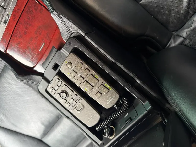 Продам lexus ls600hl 2008г 1 500 000 рублей авто на каждый день, ни разу не подводило и тебя не подведет. в ноябре проведено огромное то на 250 тысяч рублей. продажа в связи с приобретением недвижимости (решу финансовые трудности-сниму с продажи) с машиной отдам летнюю резину и пол багажника запчастей +79494508613. амвросиевка (бываю в луганске) 📲 tg: gold fish 📞 звоните: +7(949)4508613 - фотография - 7