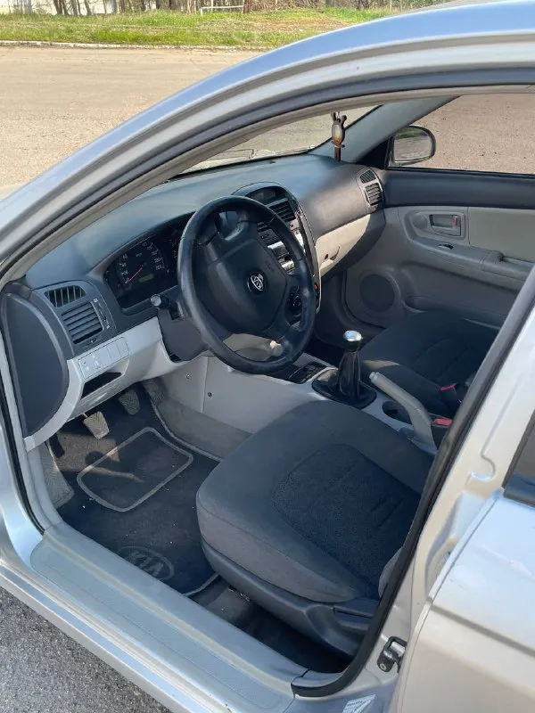Продам kia cerato 2006г 1.6.пробег 203т км. Машина полностью обслужена, мотор в отличном состоянии, масло не берет. Авто находится в пгт донское (возле волновахи) цена 480т. Р торг присутствует, продажа от хозяина, обмен не интересует, все вопросы по тел +79497155499
📞 Звоните: +7(949)7155499 - фотография - 2