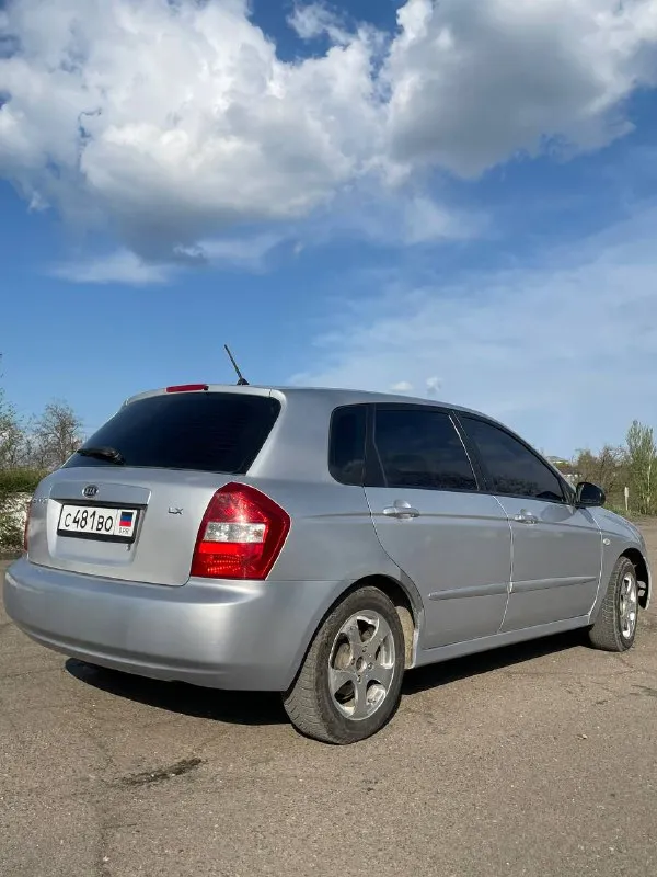 Продам kia cerato 2006г 1.6.пробег 203т км. Машина полностью обслужена, мотор в отличном состоянии, масло не берет. Авто находится в пгт донское (возле волновахи) цена 480т. Р торг присутствует, продажа от хозяина, обмен не интересует, все вопросы по тел +79497155499
📞 Звоните: +7(949)7155499 - фотография - 5
