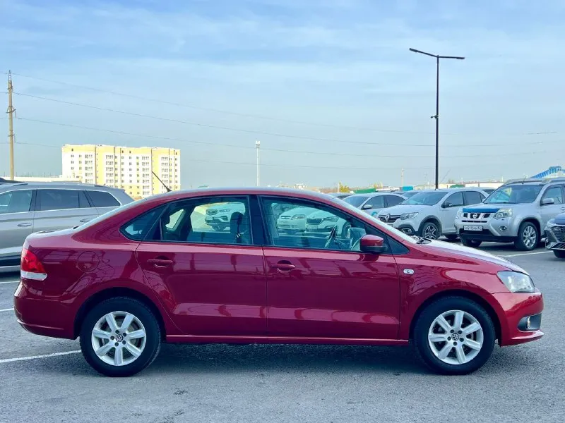 Vw polo 2013г (куплен новым в 2014г) 1,6л автомат 161000 км честный пробег 1 хозяин южная машины - без коррозии вообще! макеевка, центр. +79790073435 1 млн ₽, торг - фотография - 8