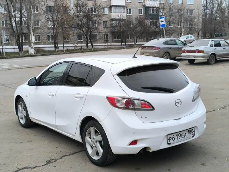 ! автомобиль в хорошем состоянии по цене низа рынка! цена: 770 000 руб ! продам mazda 3 2012 года выпуска с двигателем 1.6 stage 1 на автомате хорошем состоянии! автомобиль вложении не требует! • двигатель в идеальном состоянии • ходовая в идеальном состоянии • салон в идеальном состоянии • коробка в идеальном состоянии • по кузову в хорошем состоянии +79494260930 - фотография - 3