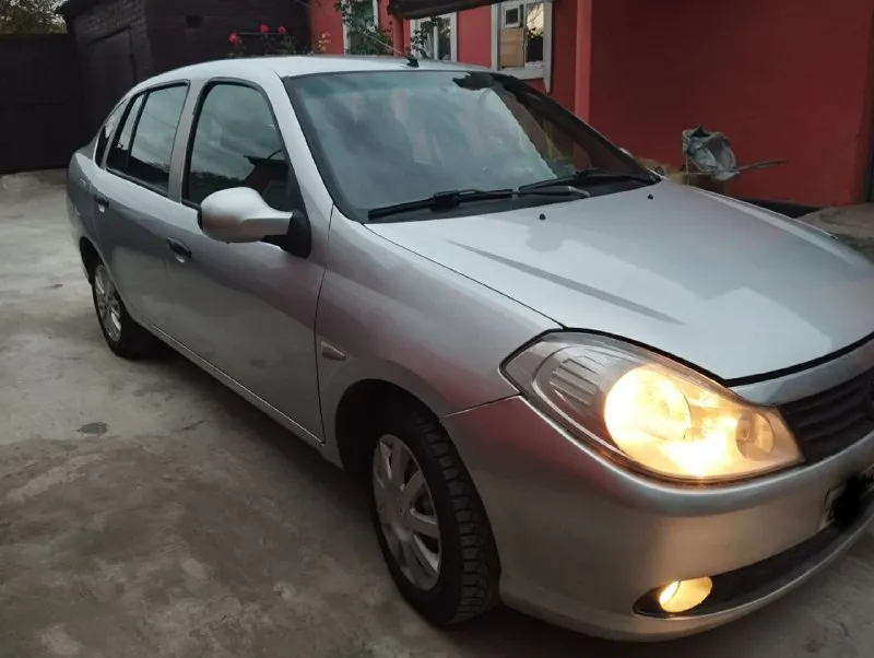 Renault символ 2008 г. 1.4 к4 в идеальном состоянии. не дымит не троих, месяц назад замена, грм помп... - фотография