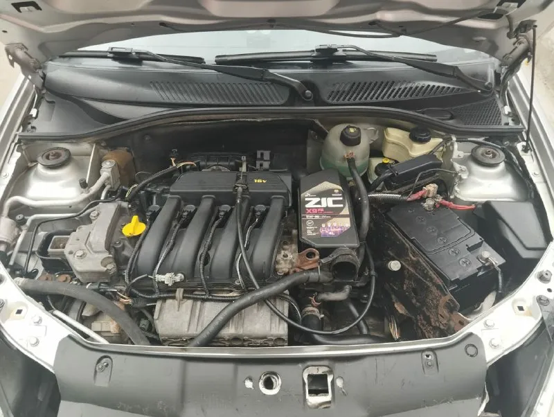 Renault символ 2008 г. 1.4 к4 в идеальном состоянии. не дымит не троих, месяц назад замена, грм помпа, масла, антифриз. кпп в идеальном состоянии, переключает плавно. подвеска в идеальная без единого стука. дно пороги в идеале, без дыр. кузов оцинкованный. резина зима лето. кондиционер климат, подогрев сидений, лобового, сидений зеркал. и многое другое. +79495957827 цена 330000 📲 tg: ольга. 📞 звоните: +7(949)5957827 - фотография - 10