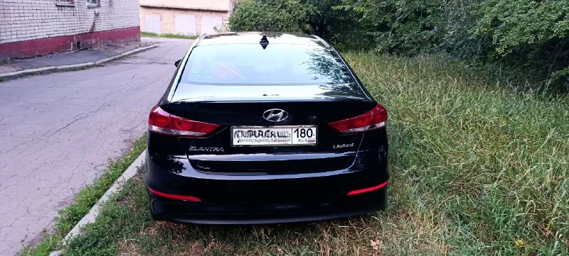 💵 цена: 1 600 000 торг уместен ‼️ 🏙 город: донецк 📍 🚘 марка / модель: hyundai elantra limited 🇺🇸 📅 год выпуска: 2016 🛞 пробег: 105000 км ⛽️ двигатель (тип, объем, мощность): бензин, 2.0, 150 л/с ⚙️ тип кпп: автомат 👨‍⚖️ владельцев в птс: 1 ⏳ срок владения: 3 года 📲 контактный телефон: +7 949 339 14 57 - фотография - 6