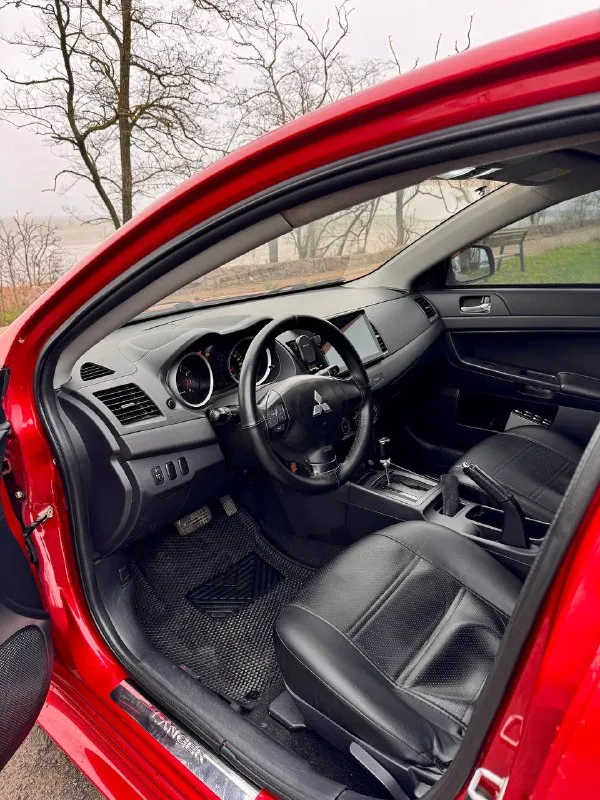 Продам mitsubishi lancer х рестайлинг 2012 1.6 коробка автомат пробег 210 автомобиль в хорошем состоянии новая зимняя резина диски r17 летнюю резину отдам с машиной салон чистый, не прокурен магнитофон teyes камера заднего вида цена 810+торг телефон +79493806734 📞 звоните: +7(949)3806734 - фотография - 8