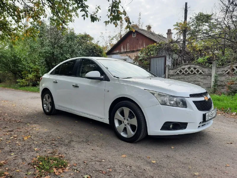 Продам шевроле круз год 2012 мотор 1,6 корбка автомат машина в очень хорошем состоянии. пробег 189000 цена 750000₽ торг тел +79493746506 - фотография - 2