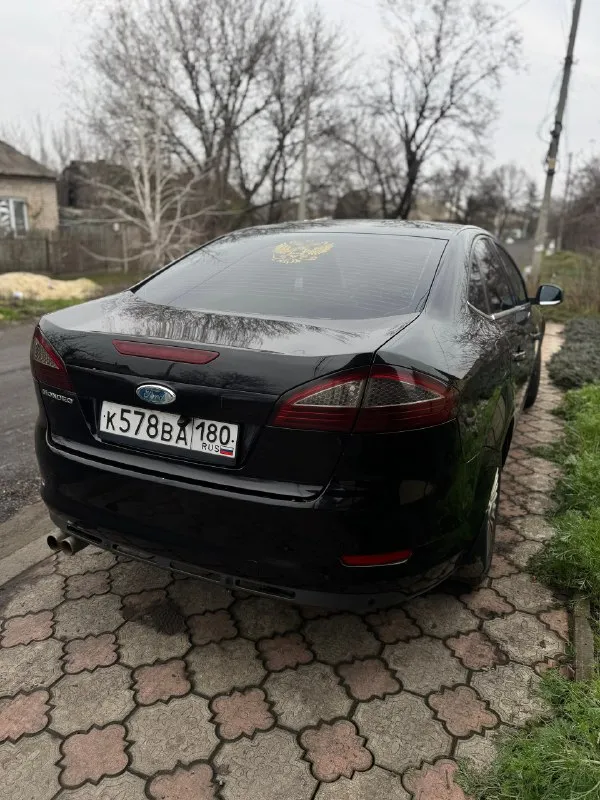 Продам ford mondeo 4, 2007 года выпуска, отличном состоянии! 2 литра, 245 л/с, полностью обслужен, перед продажей сделал замену масла. установлен контрактный двигатель. пробег авто 85000 км, проверен и подтвержден. так же недавно делал ревизию ходовой, что нужно было заменить, заменил, сейчас без посторонних звуков. стоят новые тормозные диски и колодки. кузов авто в хорошем состоянии, ровный, без вмятин и рыжиков, весь в родном окрассе, любые проверки. 🛞подогрев лобового и заднего стекла, обогрев зеркал, esp, abs, ebd, bas, 4 стеклоподьемника, электрорегулировка зеркал, регулировка фар по высоте, противотуманные фары, диски r16 на хорошей зимней резине, двухзонный климат контроль заправлен, датчики света и дождя, подогревы сидений, аудиосистема заменена на тиайс tpro 2. салон сохранился отлично! вся безопасность на месте, сидения не затерты и не порваты, кнопки не затерты, чехлы в идеальном состоянии. есть все для комфортной езды. проблем с запчастями нет от с 📞 звоните: +7(949)3549072 - фотография - 3