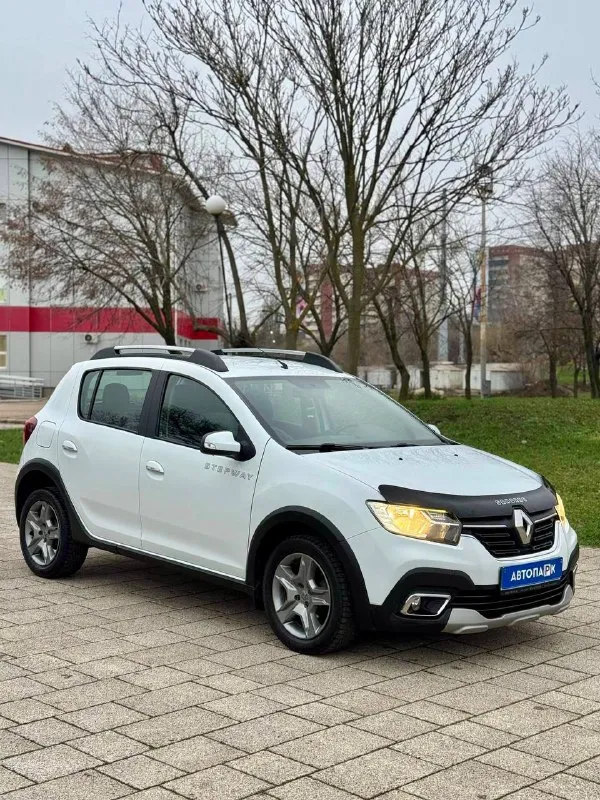 🇫🇷 renault sandero stepway 💰цена: 1 070 000р. 🏢город: мариуполь 📅год выпуска: 2019 🧾пробег: 124 620 км. ⚙️двигатель: 1.6 16v. ⛽топливо: бензин ⚙️кпп: механика 📞 телефон: +7-989-263-55-56 +7-949-551-91-52 +7-949-727-41-51 💾 описани. .. ="background-image:url('//telegram. org/img/emoji/40/e29c85.png')">✅ рестайлинг. ✅ отличное состояние. ✅ техническая часть на 5+. ✅ оцинкованный кузов. 🚙 двигатель h4m 1.6 16v. очень резвый и надежный. ходовая без посторонних звуков, мягкая, высокий клиренс. ❄️ климат-контроль, гур, abs, 2 airbag, подогрев сидений, птф, круиз-контроль, кожаный мультируль, 4 стеклоподъемника, хорошая зимняя резина. улица шевченко 2️⃣6️⃣9️⃣ 🏦 возможна продажа в кредит по двум документам. - фотография - 3