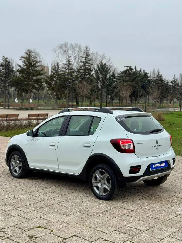 🇫🇷 renault sandero stepway 💰цена: 1 070 000р. 🏢город: мариуполь 📅год выпуска: 2019 🧾пробег: 124 620 км. ⚙️двигатель: 1.6 16v. ⛽топливо: бензин ⚙️кпп: механика 📞 телефон: +7-989-263-55-56 +7-949-551-91-52 +7-949-727-41-51 💾 описани. .. ="background-image:url('//telegram. org/img/emoji/40/e29c85.png')">✅ рестайлинг. ✅ отличное состояние. ✅ техническая часть на 5+. ✅ оцинкованный кузов. 🚙 двигатель h4m 1.6 16v. очень резвый и надежный. ходовая без посторонних звуков, мягкая, высокий клиренс. ❄️ климат-контроль, гур, abs, 2 airbag, подогрев сидений, птф, круиз-контроль, кожаный мультируль, 4 стеклоподъемника, хорошая зимняя резина. улица шевченко 2️⃣6️⃣9️⃣ 🏦 возможна продажа в кредит по двум документам. - фотография - 6
