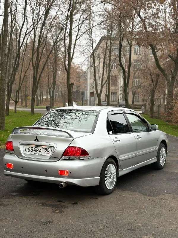 Mitsubishi lancer 9 1.6 на автоматической коробке передач двери, крыша, багажник зашумленый по электрике без каких либо вложений все горит все светит ближний дальний свет просто бомба + к этому ко всему установлены противотуманные фары и перед и зад про машину много что могу рассказать долго писать, звоните спрашивайте, приезжайте смотрите владею машиной 2 года я собственник переоформление без каких либо проблем машина без штрафов, запретов, арестов продаю в связи с тем что покупаю грузовую машину с продажей не спешу она этих денег стоит приедете убедитесь хочу за нее 670.000 рублей продажа на r15 дисках с летней резиной, комплект с зимней r15 резиной на штампах отдам в комплекте +79494940047 - фотография - 2