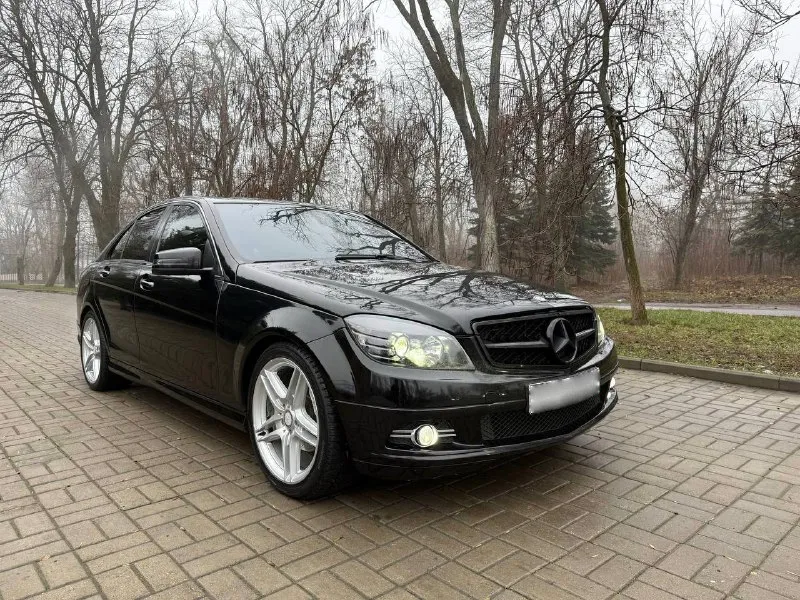 Продам мерседес с-класс 2008 года в достойном состоянии! вложений абсолютно никаких не требует пробе... - фотография