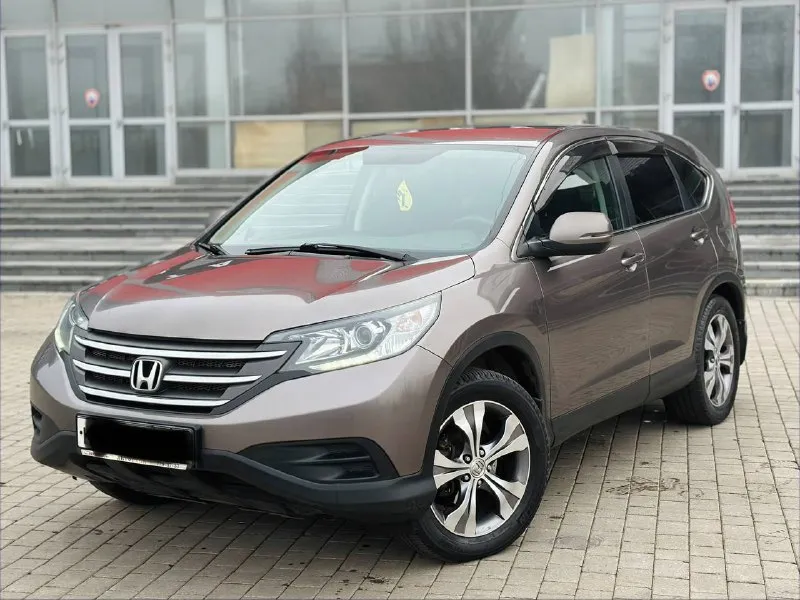 Honda cr-v 2.4 автомат бензин 2015г автомобиль в хорошем состоянии не каких вложений не требует! автомобиль в родном окрасе!!! 1 собственник из самого автосалона!!!! подогрев сидений, круиз-контроль, климат-контроль, мульти-руль, 4wd полный привод, камера заднего вида, парктроник, два комплекта резины, два ключа, с документами полный порядок!!!!! переоформление в мрэо! цена 1.670 цена только сегодня !!!! все вопросы по тел:+79494681080 📲 tg: дмитрий 📞 звоните: +7(949)4681080 - фотография - 3