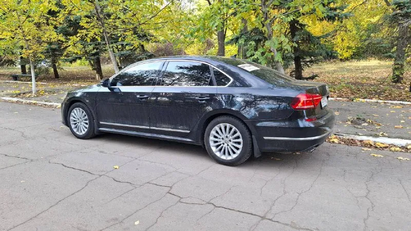 Volkswagen passat se. год 2016. пробег 155тыс. км. цена 2.100. +79493437101. двс 1.8tsi. 7-ми ступенчатый (aisin). климат контроль. круиз контроль. монитор с камерой заднего вида. предупреждение о помехе. люк. кожаный салон с подогревом сидений. цепь и все остальное в допуске. безопасность и стекла родные. на все вопросы отвечу по +79493437101 он же телегр. 📞 звоните: +7(949)3437101 - фотография - 2