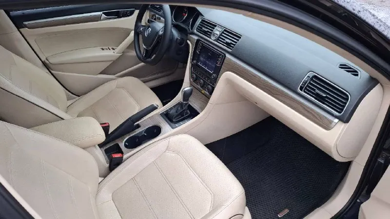 Volkswagen passat se. год 2016. пробег 155тыс. км. цена 2.100. +79493437101. двс 1.8tsi. 7-ми ступенчатый (aisin). климат контроль. круиз контроль. монитор с камерой заднего вида. предупреждение о помехе. люк. кожаный салон с подогревом сидений. цепь и все остальное в допуске. безопасность и стекла родные. на все вопросы отвечу по +79493437101 он же телегр. 📞 звоните: +7(949)3437101 - фотография - 4