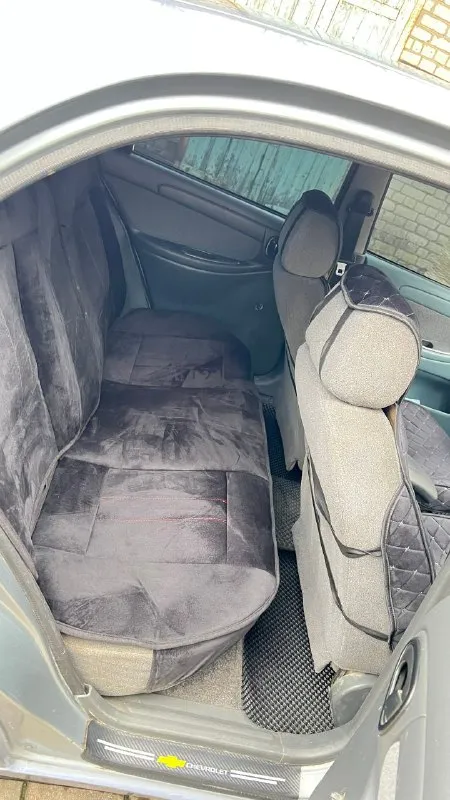 Продам шевроле ланос, 2009г состояние авто отличное, вся машина обслужена, не каких вложений не требует завёл и поехал ! кондиционер работает как положено дует холодит ! все жидкости поменяны, масло в двигателе масло в коробке антифриз тормозная жидкость. по ходовой части абсолютно без каких либо нареканий! двигатель работает хорошо, по кузову ржавчины гнилья нет ! салон чистый ухоженный! за время владения не когда не подвела так как обслуживал и ухаживали за машиной ! болле подробно по телефону +79494816190 цена 310000₽ - фотография - 10