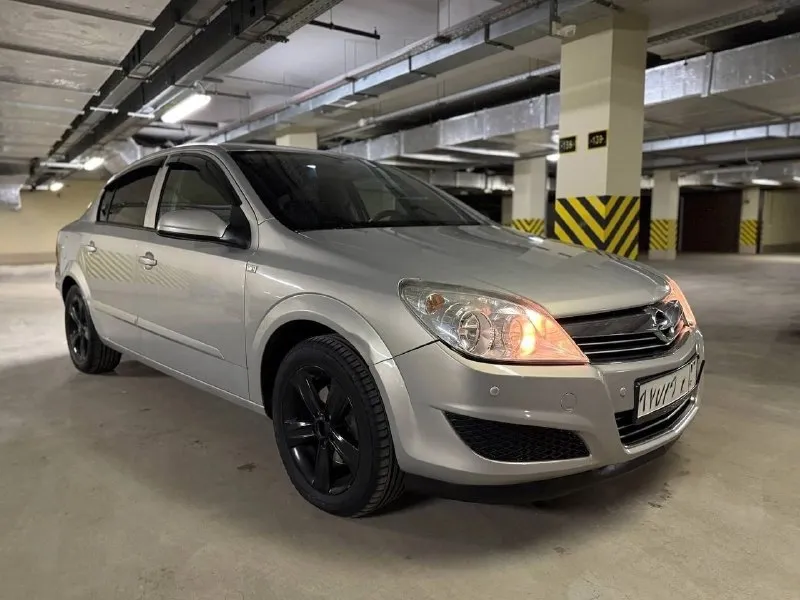 Продаю opel astra h рестайлинг✅ владею год, оформлена на меня, документы кристально чистые с ✅полным... - фотография