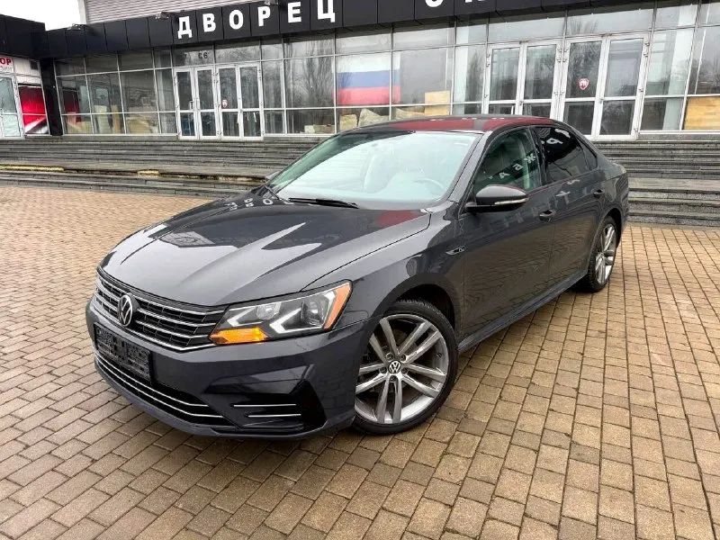 Продам volkswagen passat r-line 2017 года, 2.0 tsi (gen3b), 152000 км, на обычном 6-ступенчатом авто... - фотография